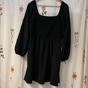 Old Navy Textured Black Top